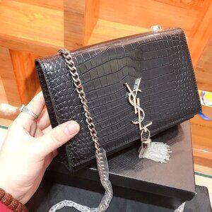AUTHENTICSAINT LAURENT KATE SMALL CHAIN BAG WITH TASSEL IN CROCODILE-EMB